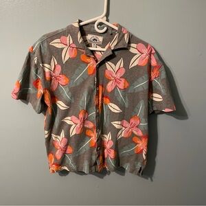 Free Planet Gray Floral Button Down Shirt